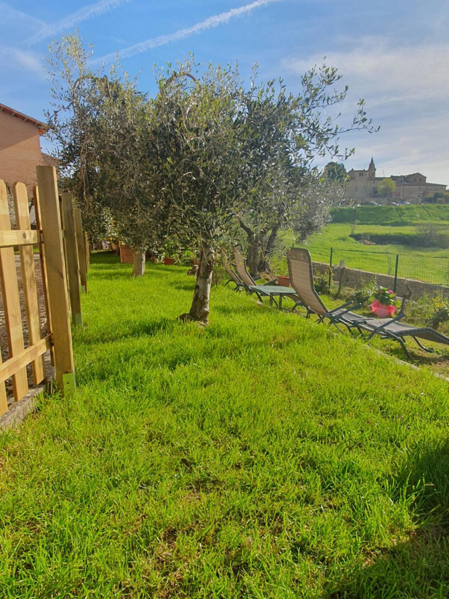 Apartamento Casa Guardiavigna In Chianti San Gusme Exterior foto